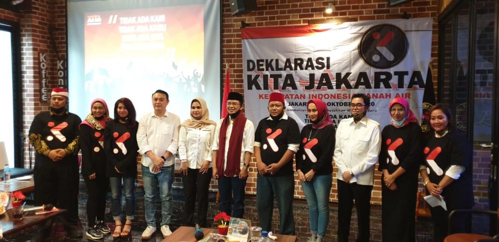 KITA Jakarta Deklarasi Dengan Bagi Bagi 100 Paket Sembako