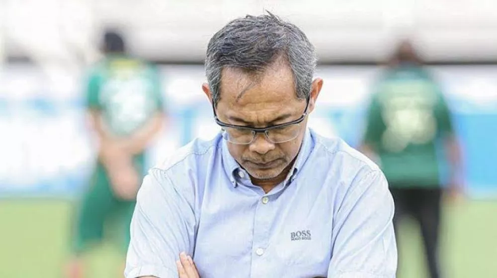 Tak Penuhi Target, Persebaya Surabaya Istirahatkan Aji Santoso