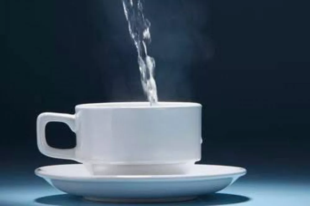 Tunggu Hangat, Jangan Diminum Jika Masih Panas, Karena Bisa Alami Ini