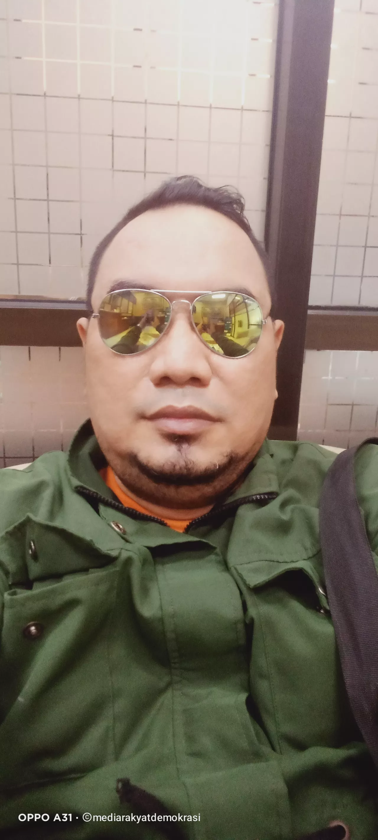 Biro Umum Setdaprov Jatim Terkesan Slintutan Saat Dikonfirmasi Terkait Pengadaan Sewa Kendaraan Operasional Pejabat