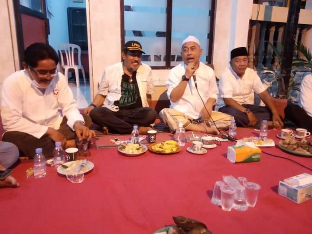 Cangkruk'an Bersama Camat Sawahan, Sinergitas Warga Dengan Muspika