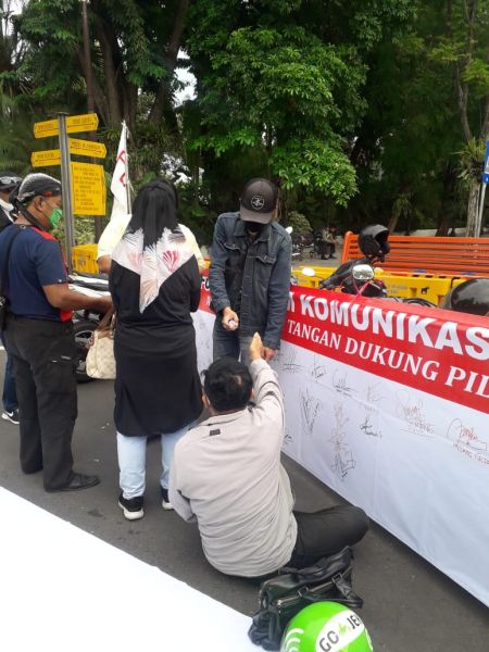 Dukung Pilkada Damai,FORKAS Gelar Aksi Sejuta Tanda Tangan