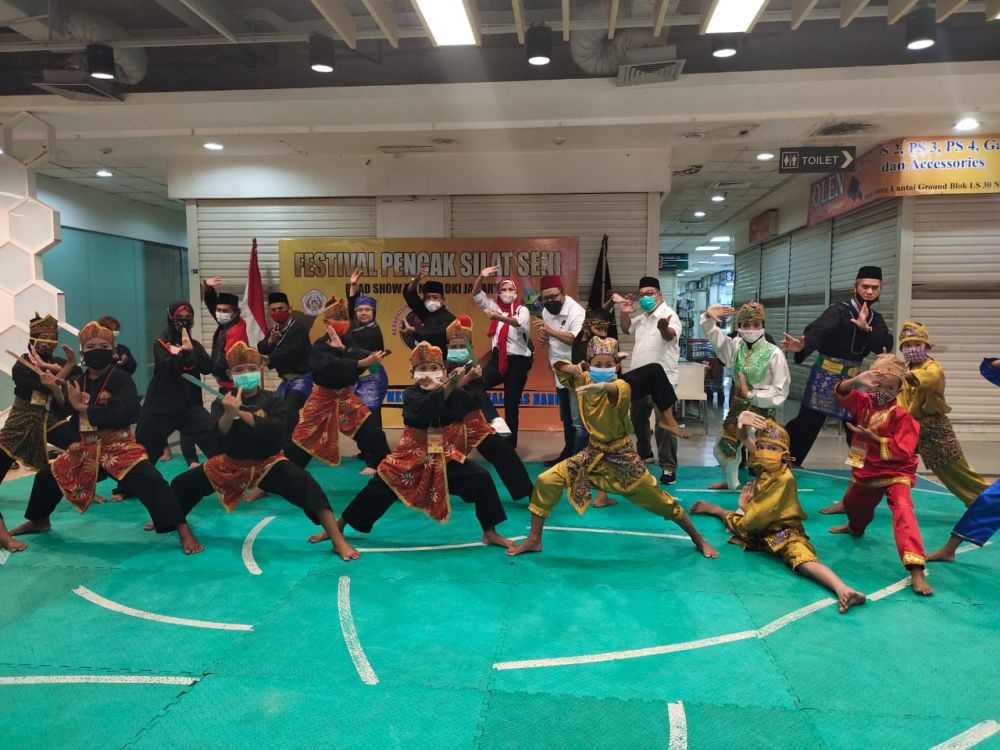 Pencak Silat Sebagai Salah Satu Budaya Bangsa,Wajib Dilestarikan