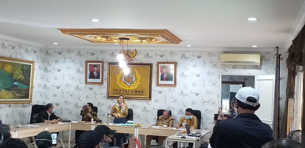 Partai Emas,Launching Aplikasi Transportasi Online 