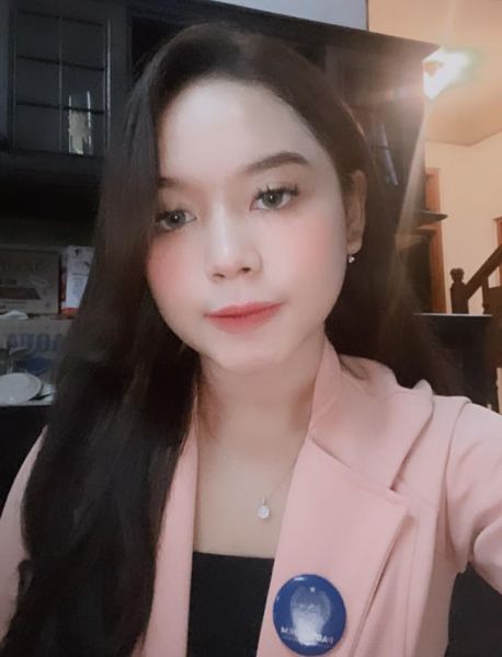 Selebgram Cantik,Pas Ultah 19 Tahun Sudah Jadi Pengurus DPP Partai UKM