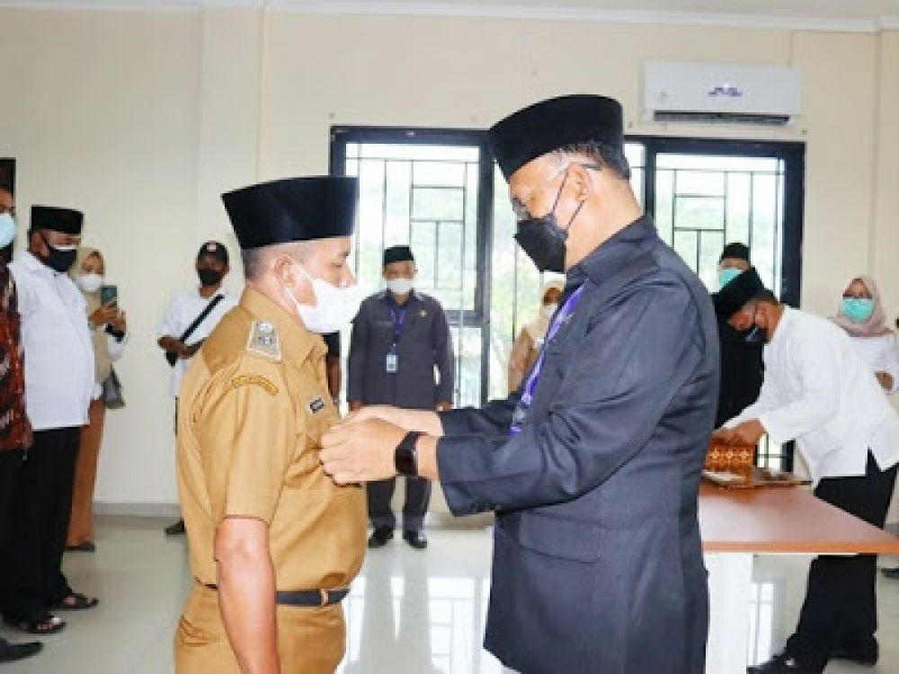 Isi Kekosongan Kepala Desa, Camat Pakuhaji Lantik Pj Kades Laksana