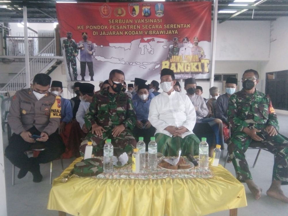 Dandim 0831 Kolonel Inf Agus Faridianto Pantau Vaksinasi Di Ponpes