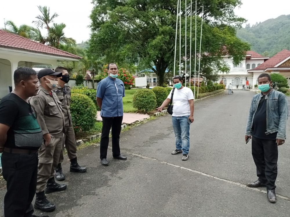 Ajudan Bupati Kerinci, Diduga Menghalang Halangi Tugas Wartawan