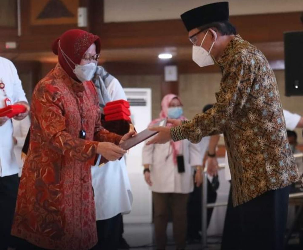Risma Beri Santunan Kepada Ahli Waris Kru KRI Nanggala 402