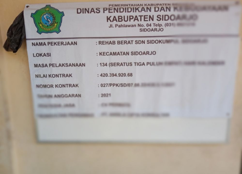 Rehab Berat SDN 1 Sidokumpul Sidoarjo, Diduga Hanya Tambal Sulam Saja!