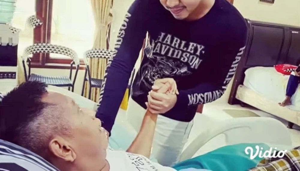 Kondisi Komedian Tukul Arwana, Habis-Habisan Melawan Penyakitnya..