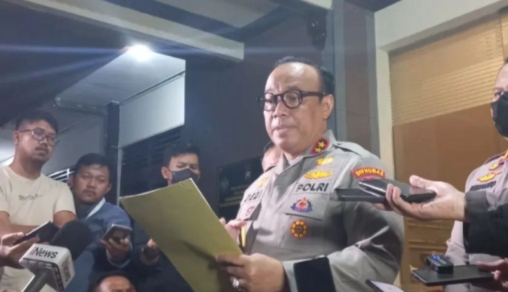 Pasca Tragedi Kanjuruhan, 9 Polisi Penembak Gas Air Mata Dicopot