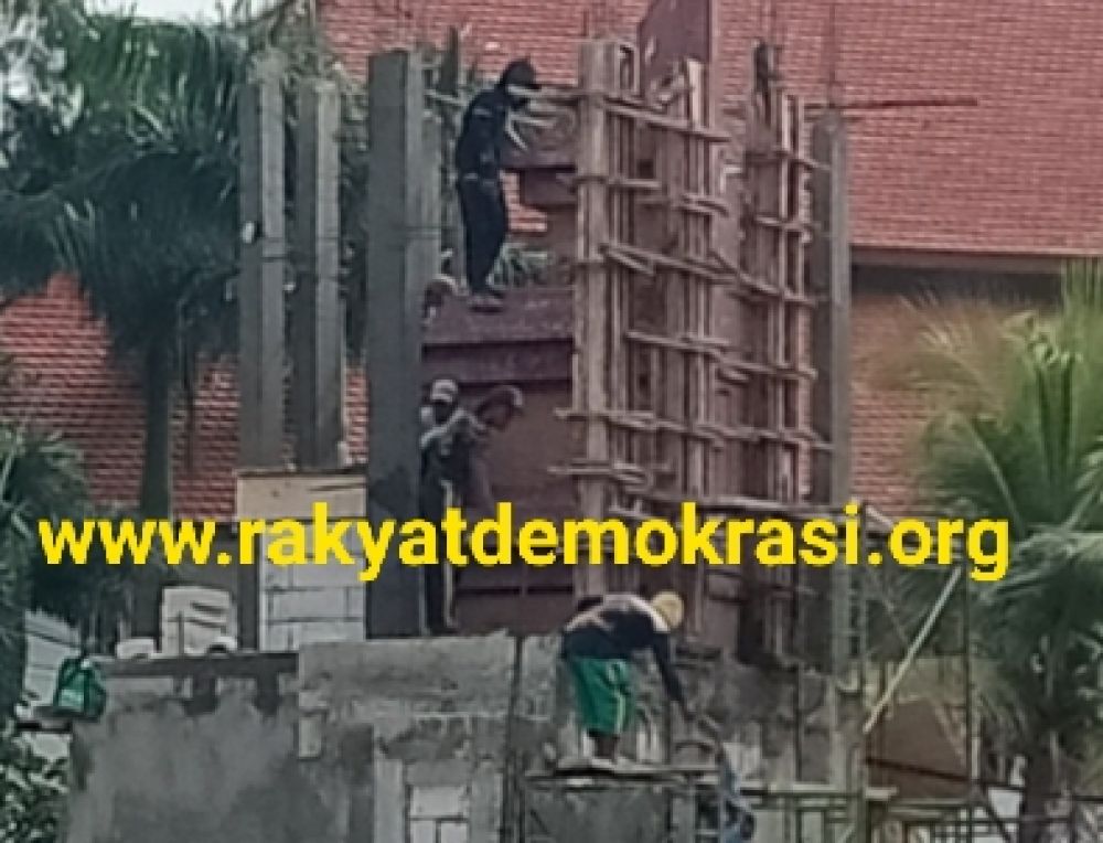 Renovasi Gapura Musium Empu Tantular Diduga Langgar Aturan K3