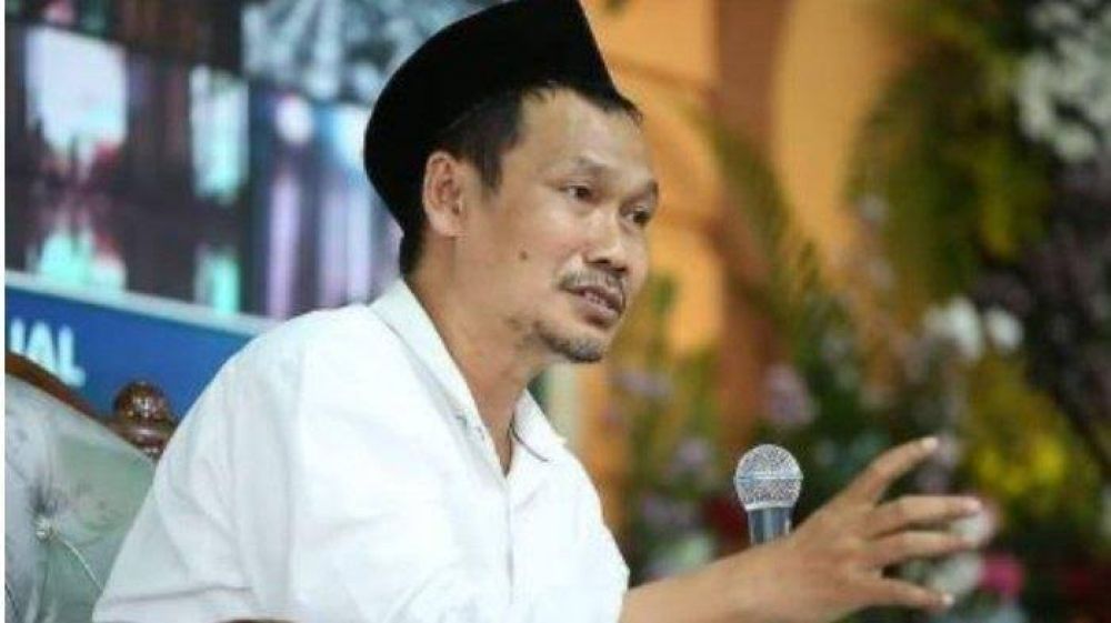 Mandi Junub Jangan Pakai Shampo, Begini Penjelasan Gus Baha