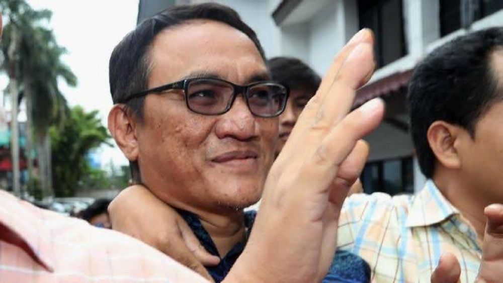 Cuitannya Singgung Hasto, Andi Arif Dilaporkan Ke Polisi