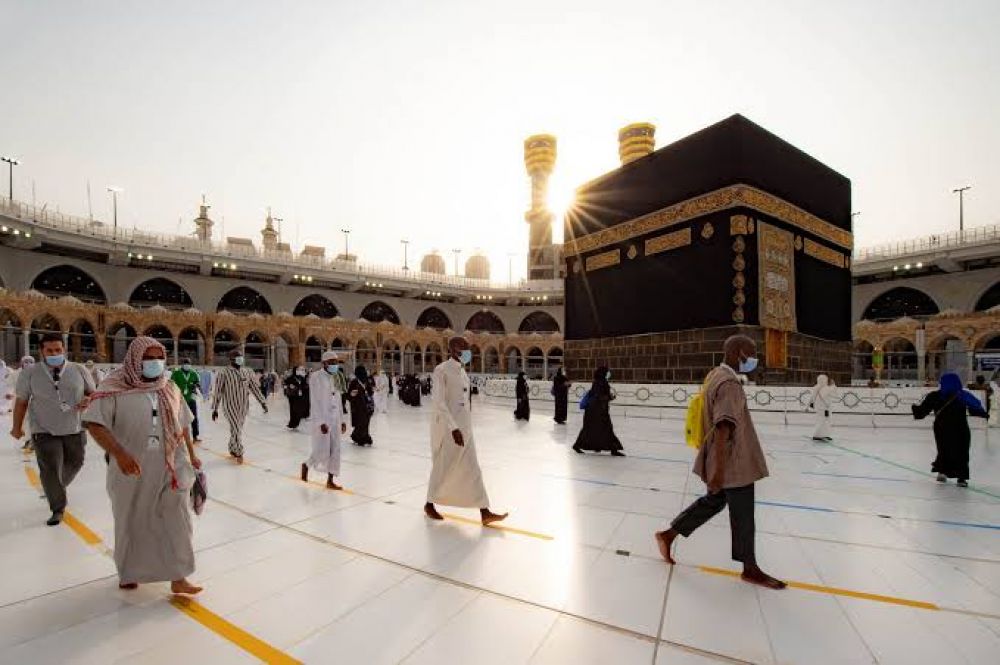 Pria Ini Beri Pengalaman Saat Di Makkah, Perempuan Jangan Sendirian