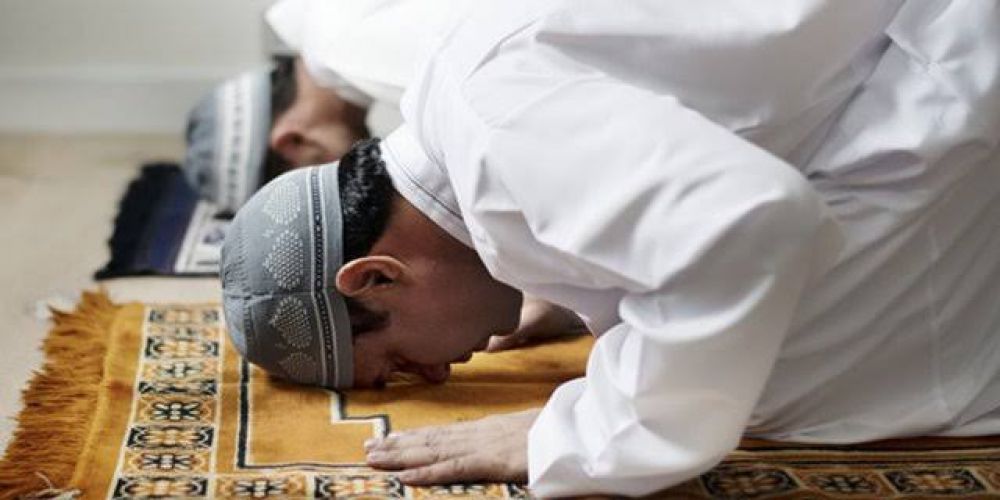 Sah Kah Berpuasa Ramadhan Tapi Gak Sholat? Berikut Penjelasannya...