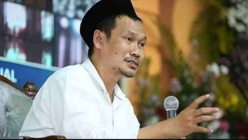 Alasan Rasulullah Gak Full Sholat Terawih Berjamaah, Dijawab Gus Baha