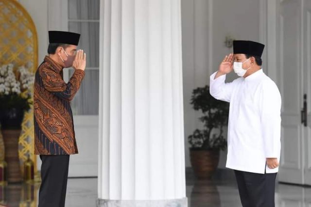 Silaturahmi Prabowo Ke Presiden Jokowi, Nikmati Opor Dan Tempe Bacem