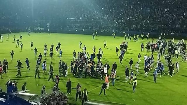 Buntut Tragedi Kanjuruhan, PT LIB Hentikan Kompetisi Selama Sepekan