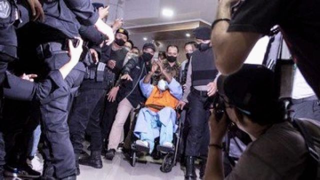 KPK : Dokter RSPAD Nyatakan Lukas Enembe Sehat!!