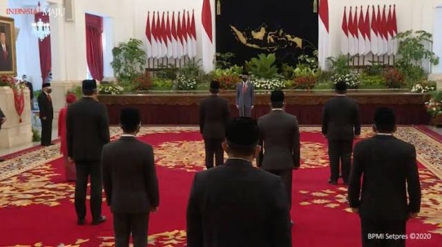 Jokowi,Lantik 6 Menteri Dan 5 Wakil Menteri